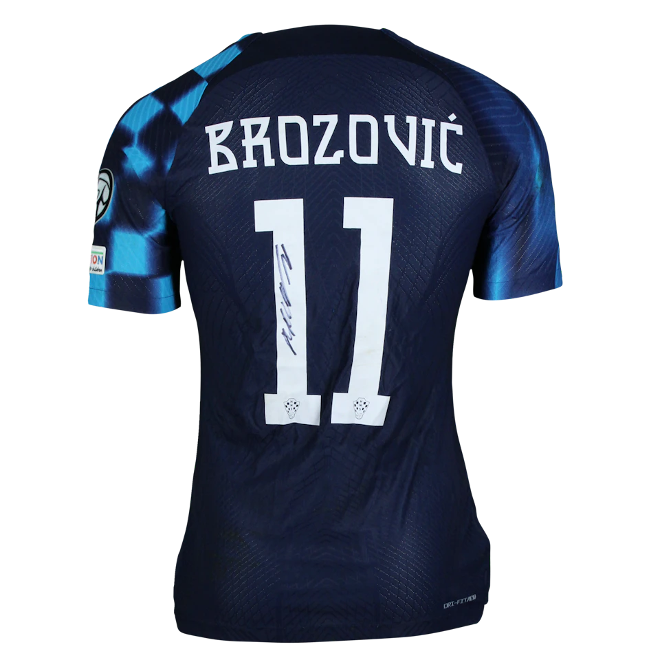 Camisola de Marcelo Brozović, Croatia