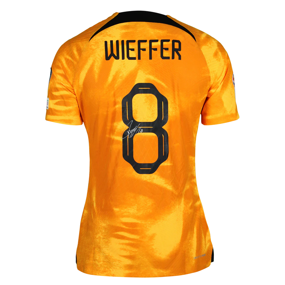 来自Netherlands的Mats Wieffer球衣