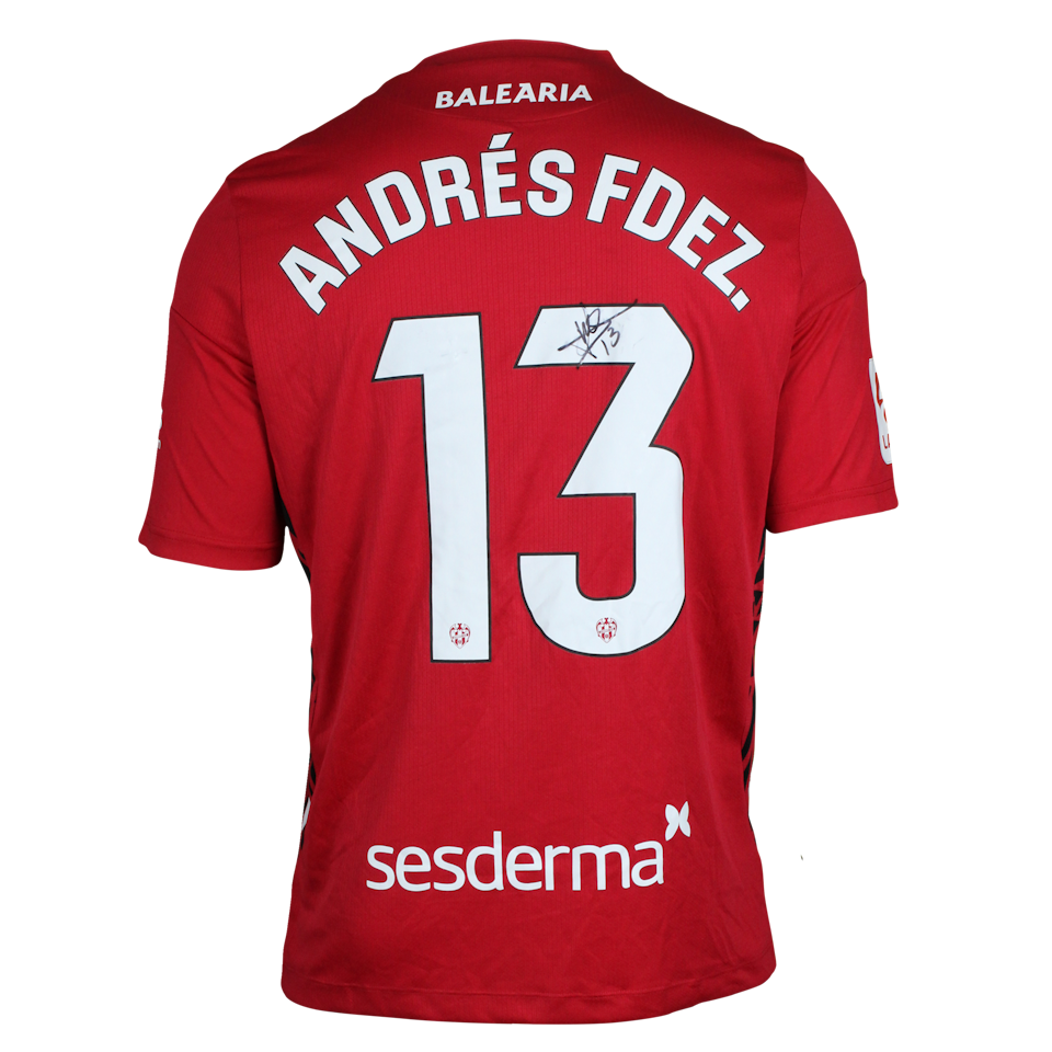 Andrés Fernández Levante UD shirt