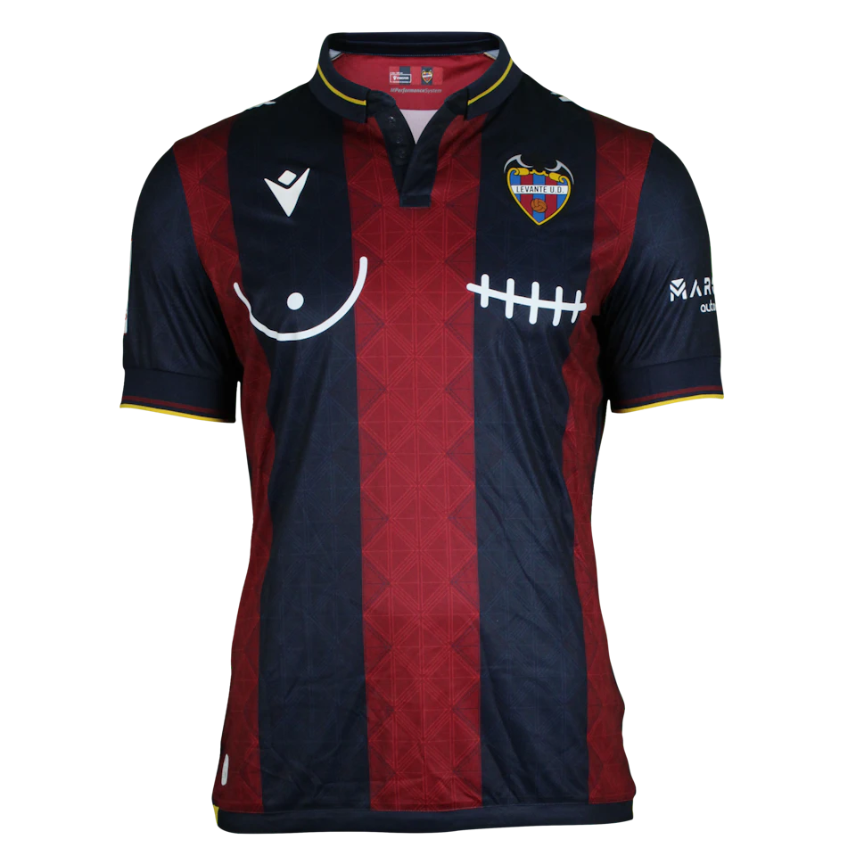 Óscar Clemente Mues Levante UD camisa.