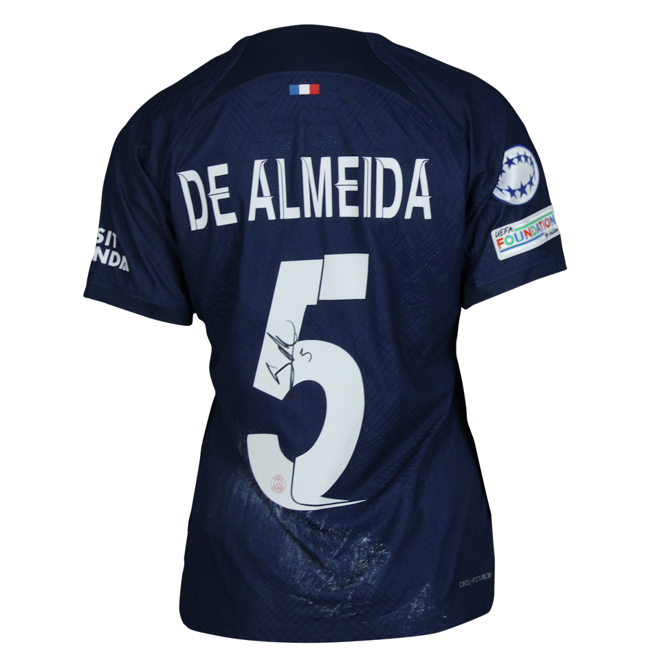 Elisa De Almeida Paris Saint-Germain Féminines shirt