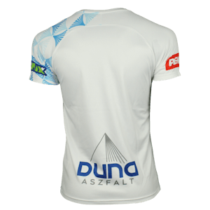Squad Signed Shirt | Puskas Akademie