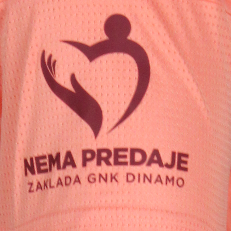 Arijan Ademi Dinamo Zagreb shirt