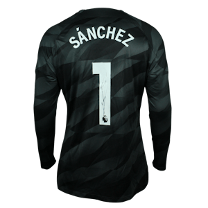 Chelsea 팀의 Robert Lynch Sanchez 셔츠