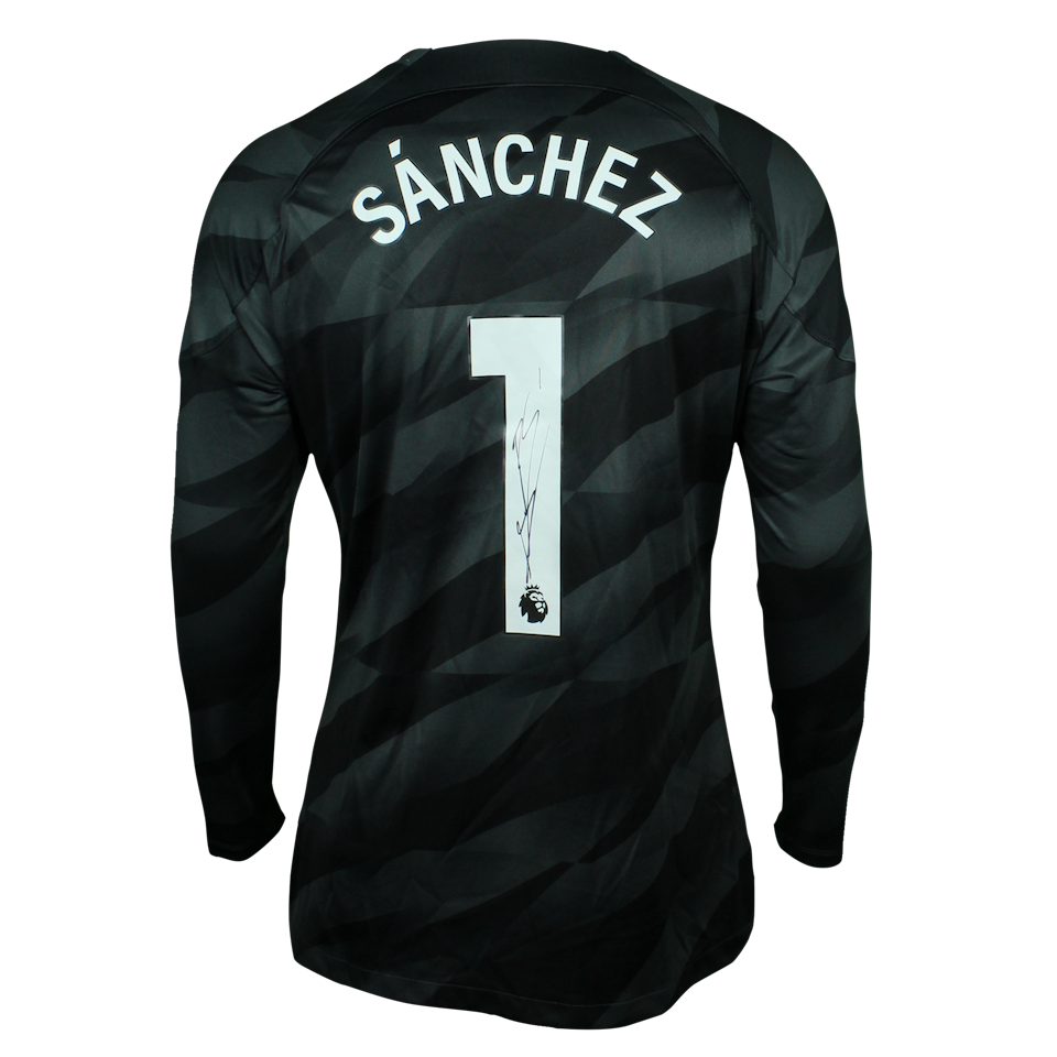 Chelsea 팀의 Robert Lynch Sanchez 셔츠