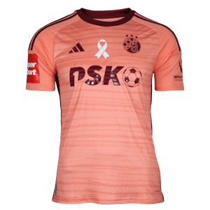 Luka Menalo Dinamo Zagreb forması