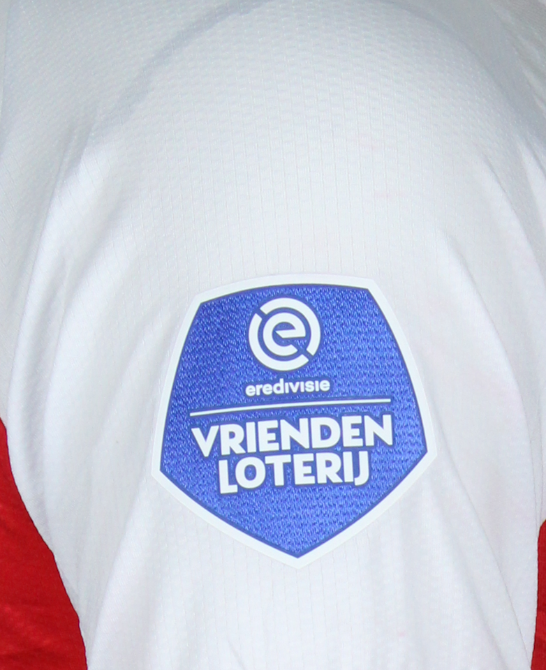 Mike van der Hoorn FC Utrecht jersey