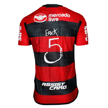 Erick Pulgar Flamengo camisa.