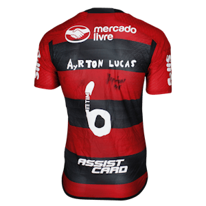 Ayrton Lucas Flamengo shirt