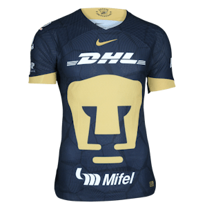 Rodrigo López Quiñones Pumas shirt