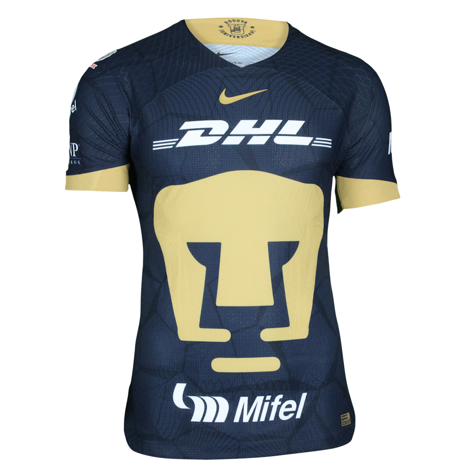 Rodrigo López Quiñones Pumas shirt