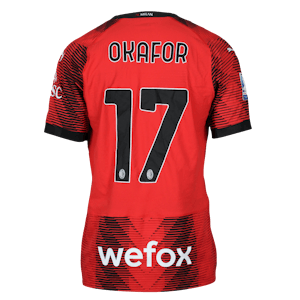 Noah Okafor AC Milan forması