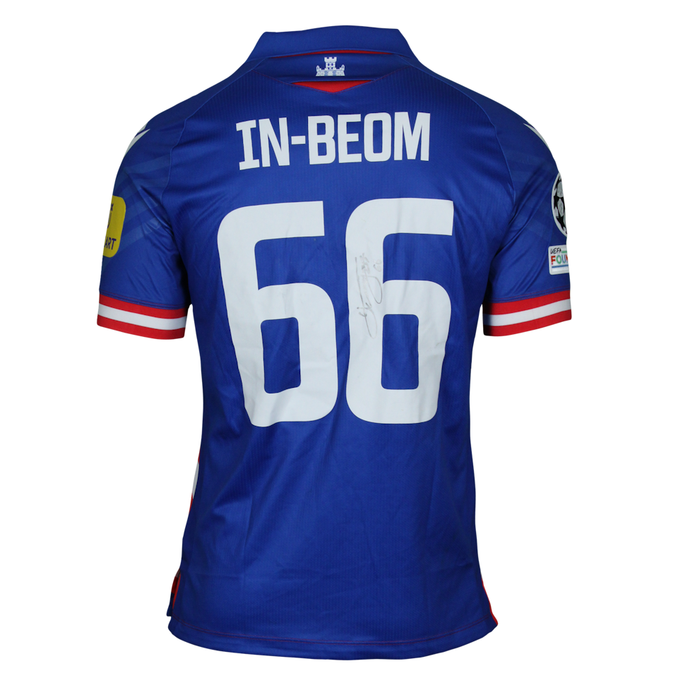 Hwang In-Beom FK Crvena zvezda shirt