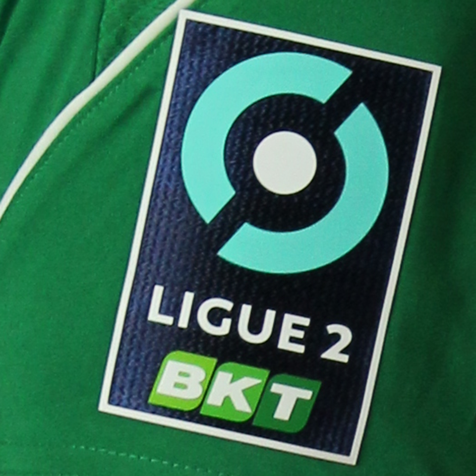 Rodez Aveyron Football 팀의 Lionel M'Pasi 셔츠