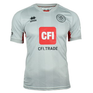 Luke Thomas Sheffield United shirt