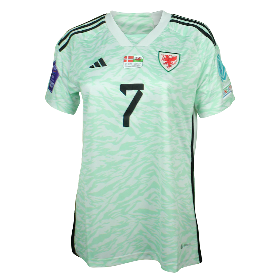 Chloe Williams Wales W shirt