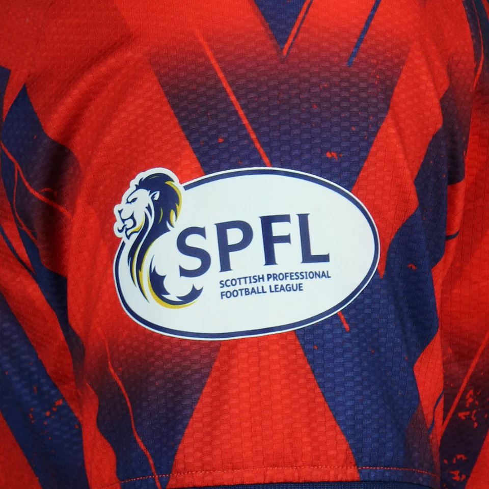 来自Rangers的Ryan Jack球衣