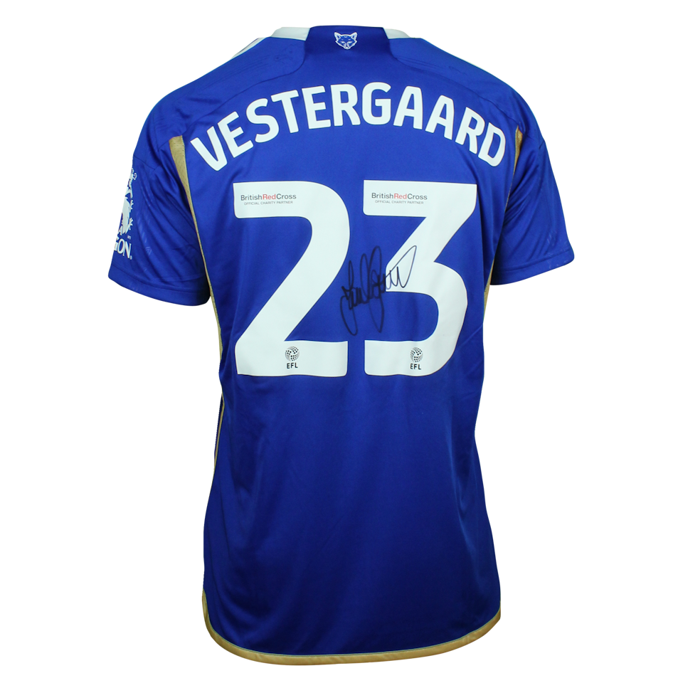 Jannik Vestergaard Leicester City shirt