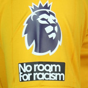Camisa de Rayan Aït Nouri Wolverhampton Wanderers