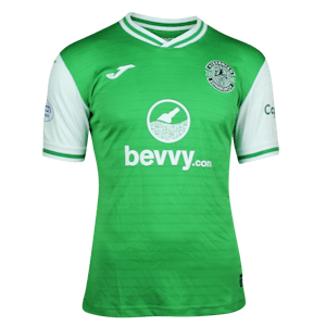 Dylan Levitt Hibernian shirt