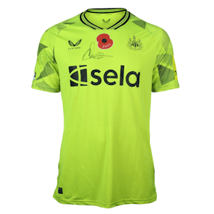 Nick Pope Newcastle United shirt
