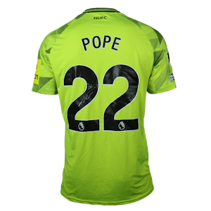 Nick Pope Newcastle United shirt