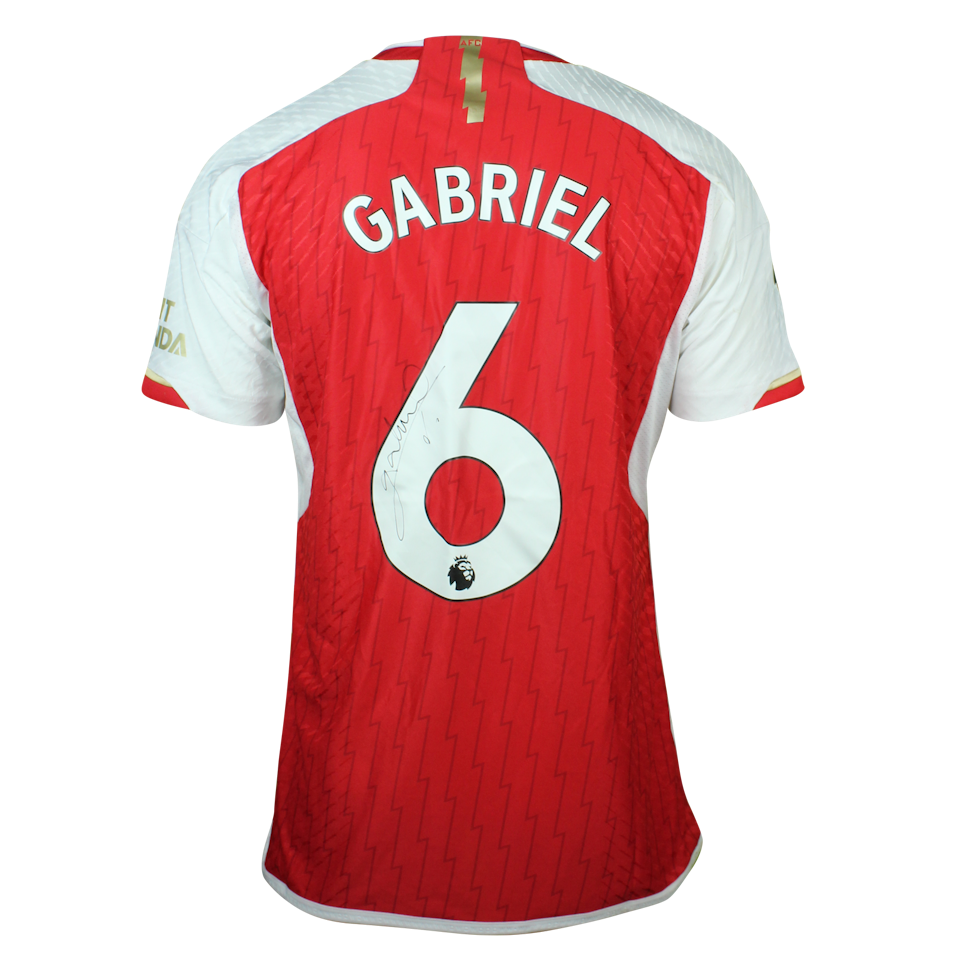 Gabriel Magalhães Arsenal shirt