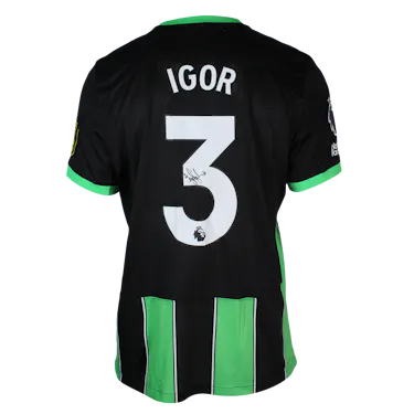 来自Brighton & Hove Albion的Igor Julio dos Santos de Paulo球衣