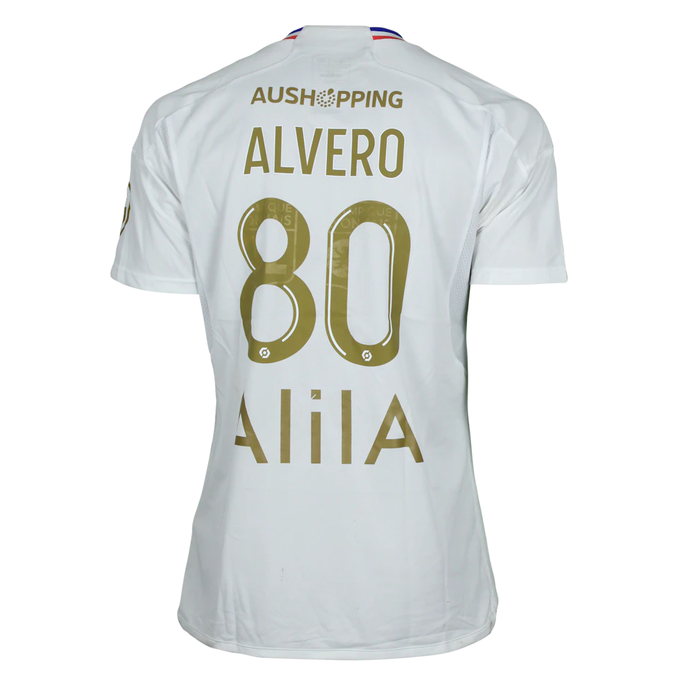 Skelly Alvero Olympique Lyonnais shirt