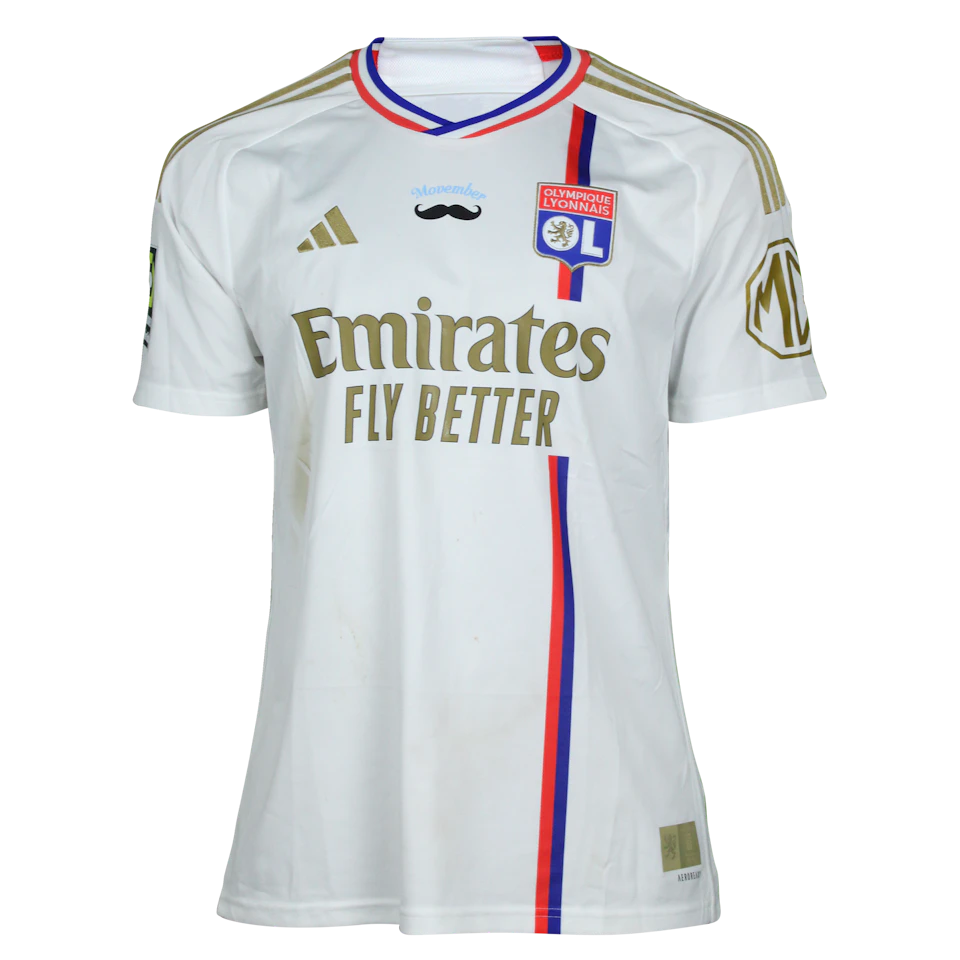 Skelly Alvero Olympique Lyonnais shirt