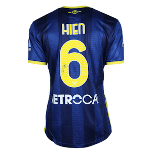 Isak Hien Hellas Verona FC shirt