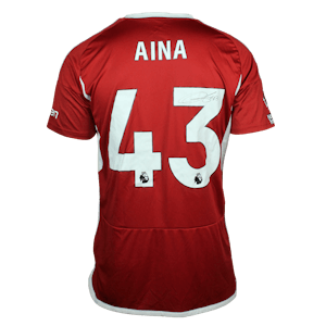 Nottingham Forest 팀의 Ola Aina 셔츠