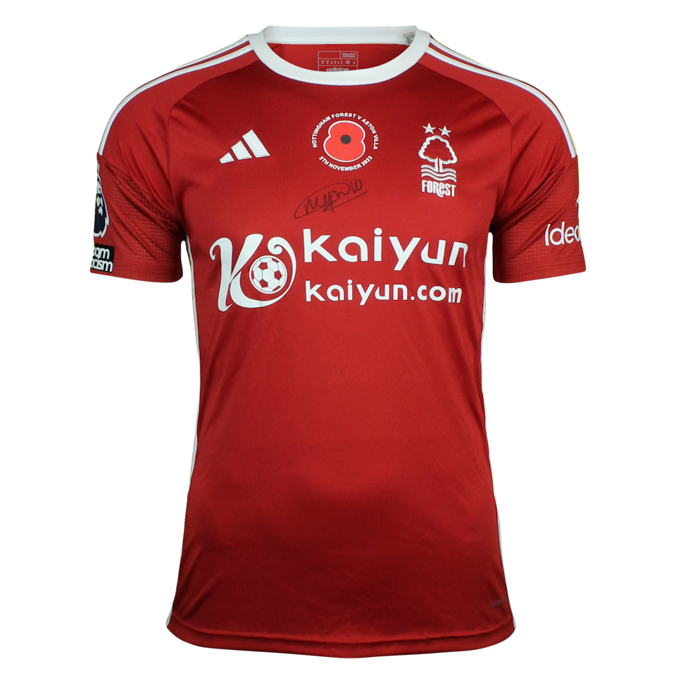 Morgan Gibbs-White Nottingham Forest shirt