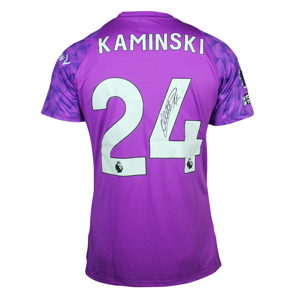 Thomas Kaminski Luton Town jersey