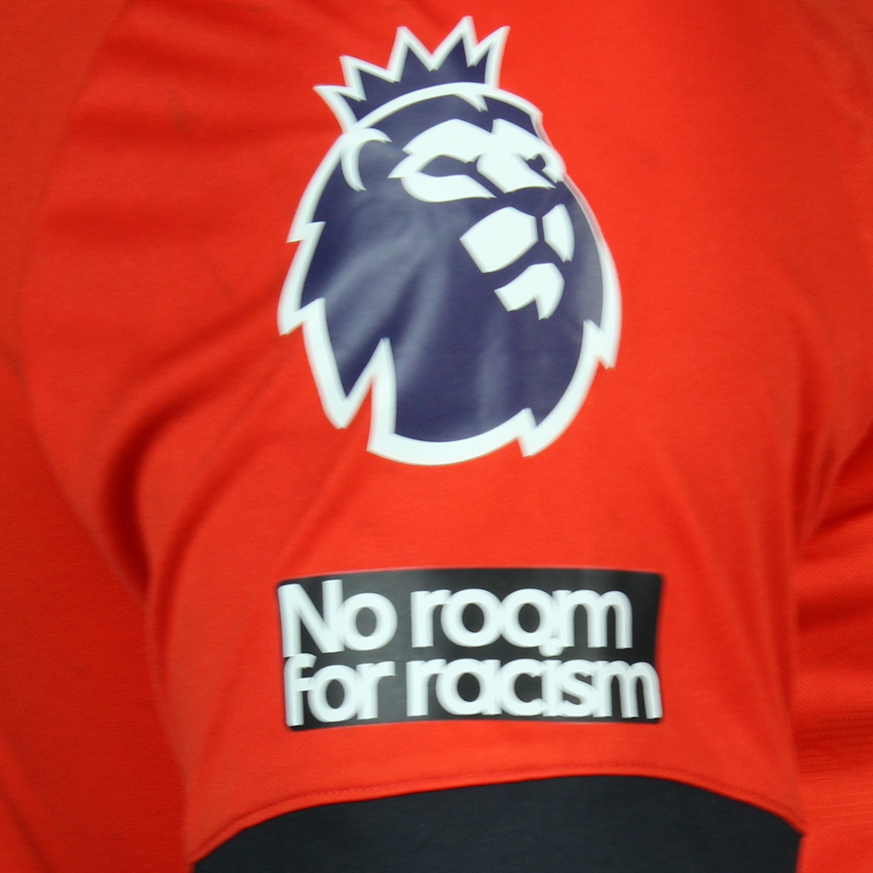 Gabriel Osho Luton Town jersey