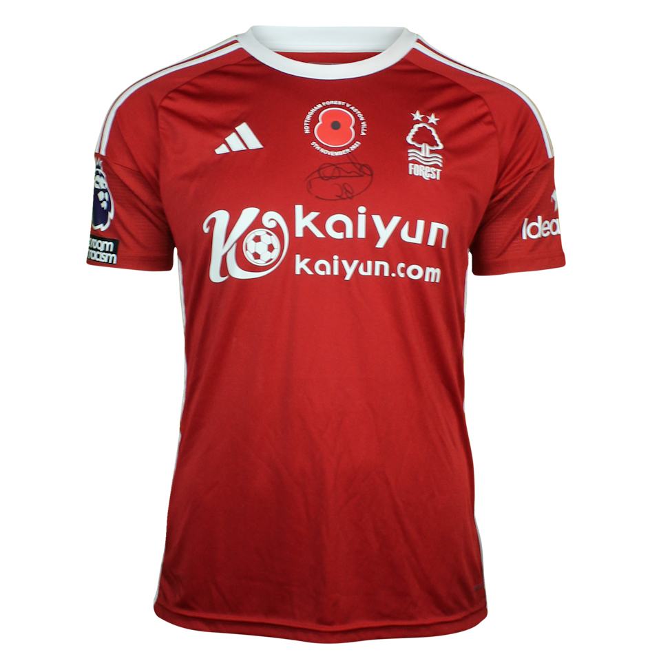 Danilo dos Santos de Oliveira Nottingham Forest shirt