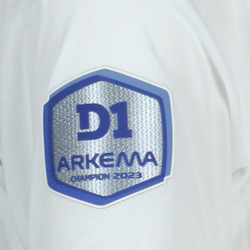 Wendie Renard OL Lyonnes shirt