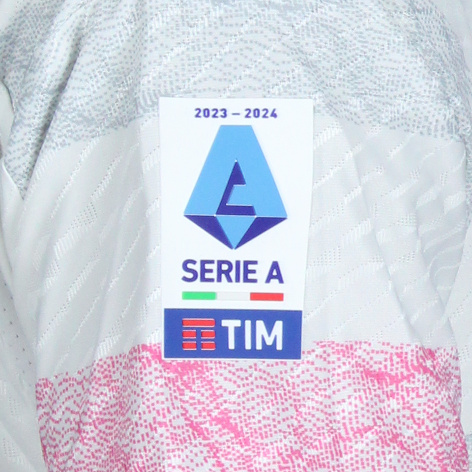 Dušan Vlahović Juventus FC shirt