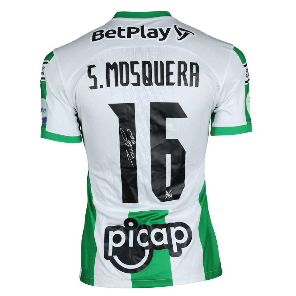 Sergio Mosquera Atlético Nacional shirt