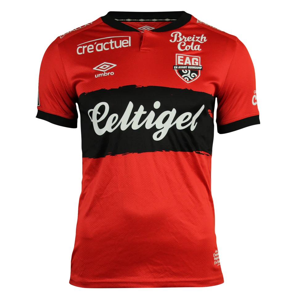 En Avant Guingamp 팀의 Vincent Manceau 셔츠