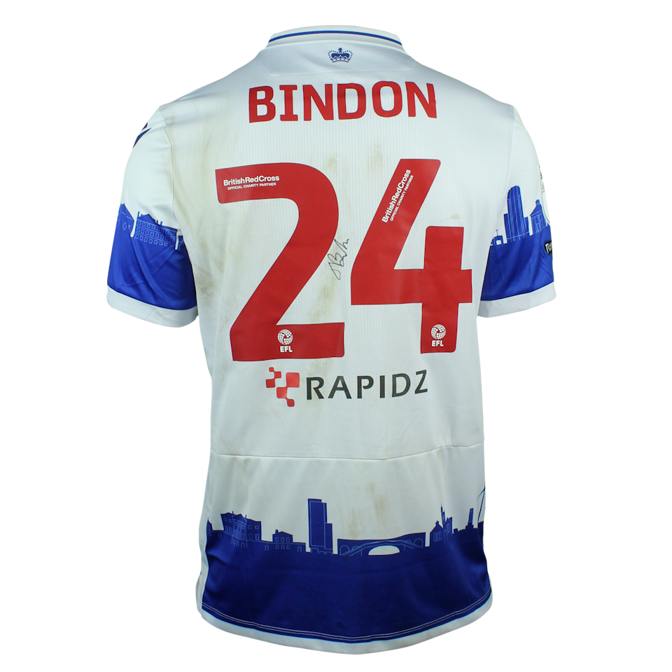 Tyler Bindon Reading shirt
