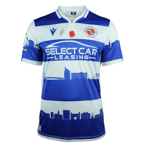 Tyler Bindon Reading shirt