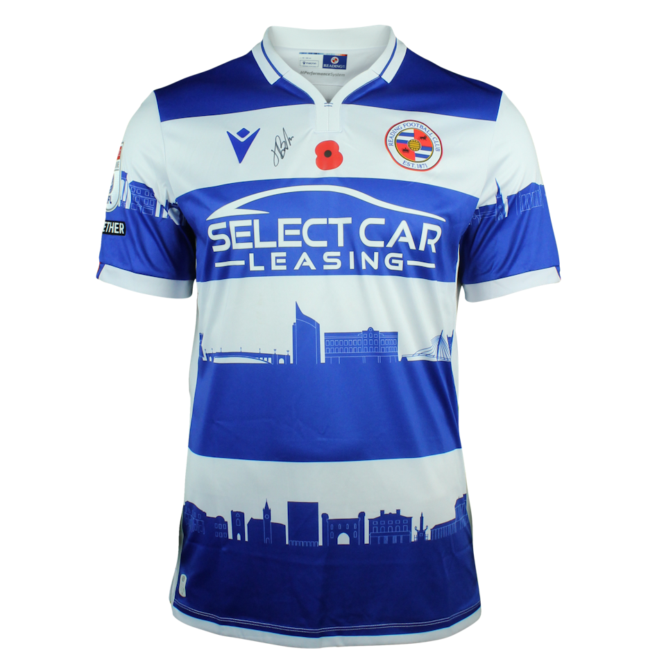 Tyler Bindon Reading shirt