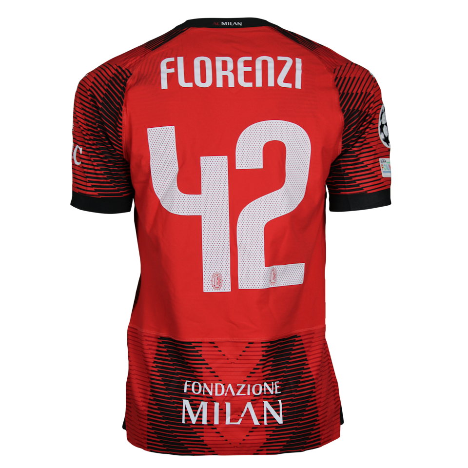 AC Milan 팀의 Alessandro Florenzi 셔츠