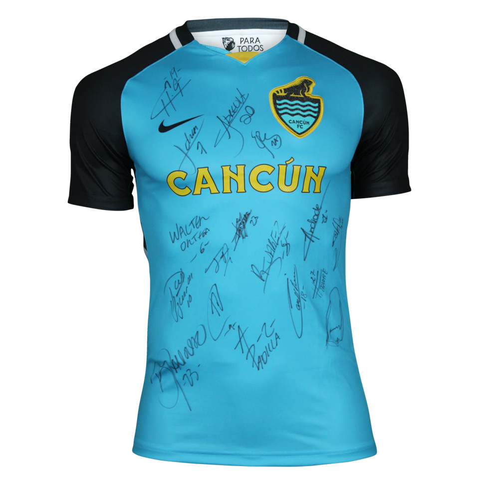 Squad Signed Shirt | Cancun FC