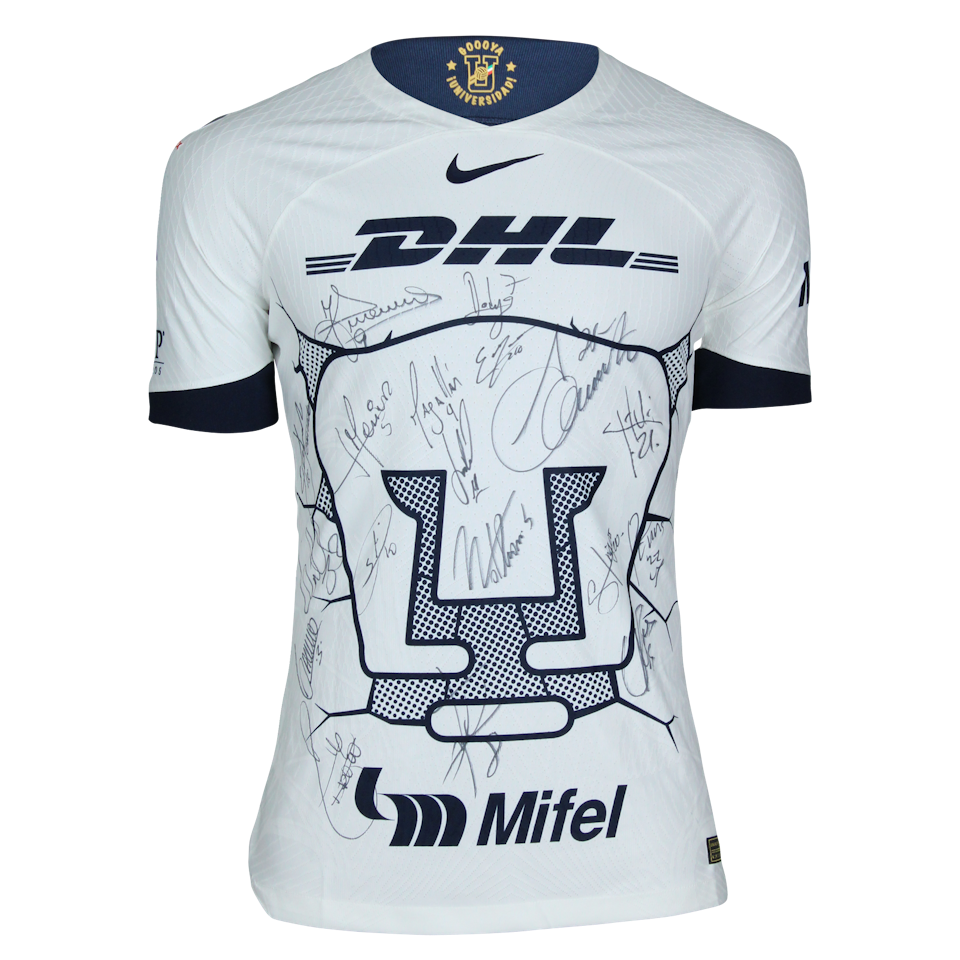 Squad Signed Shirt | Pumas