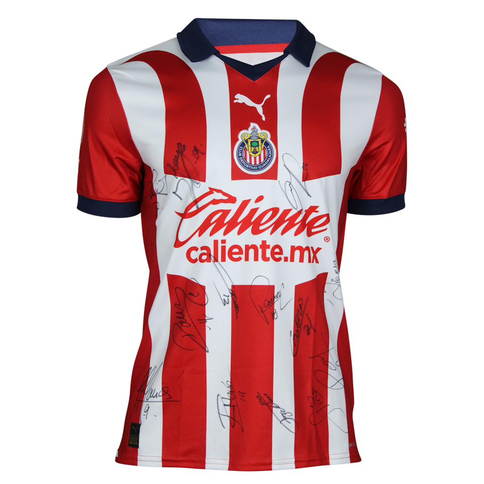 Squad Signed Shirt | Guadalajara