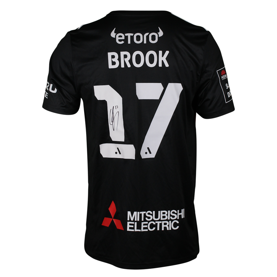 Lachlan Brook Western Sydney Wanderers shirt