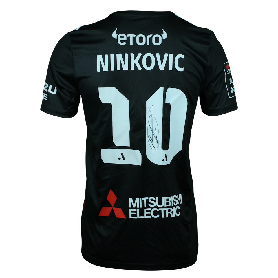 Miloš Ninković Western Sydney Wanderers jersey