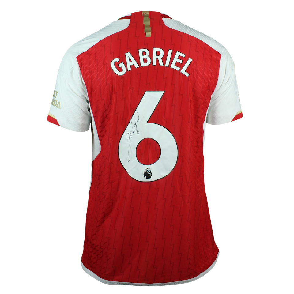 Gabriel Magalhães Arsenal shirt